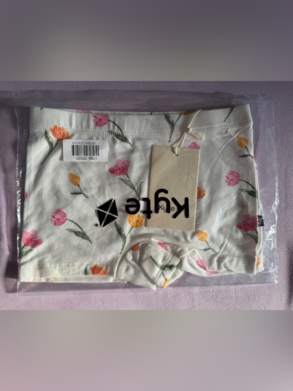 KYTE TULIP Bamboo NIB Shorties— White with Pink & Yellow Tulips